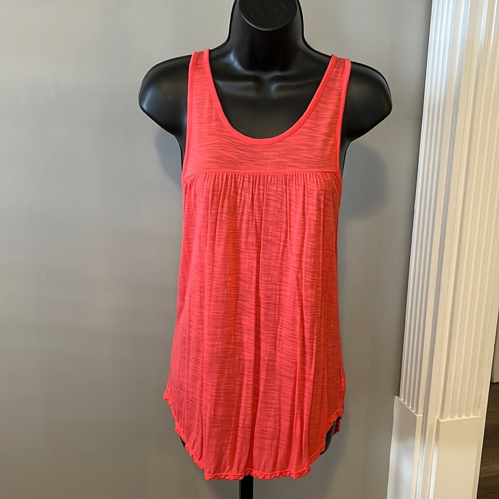 American Eagle Outfitters size S coral tank with zipper